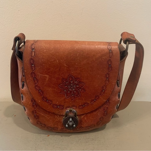 VTG 60s/70s Stamped Leather Tooled Shoulder Bag
